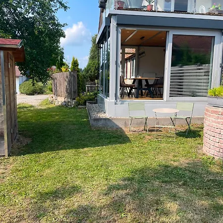 Klaerle Mit 85qm Einem Wintergarten & Eigenem Garten Апартаменты